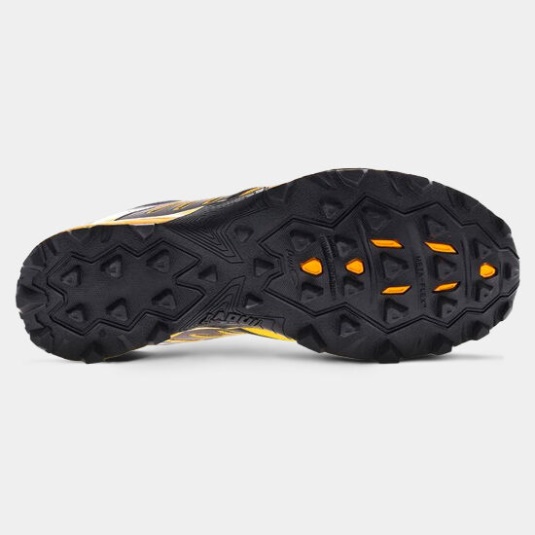 Inov-8 Schwarz-gold X-talon Ultra 260 V2 Damen